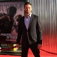 Hugh Jackman - Los Angeles premiere of 'Real Steel' held at Universal City | Picture 92668